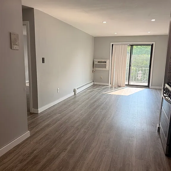 262 E Haverhill St #21 — Photo 3