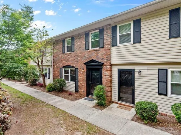 415 Parkdale Dr APT 8E, Charleston, SC 29414