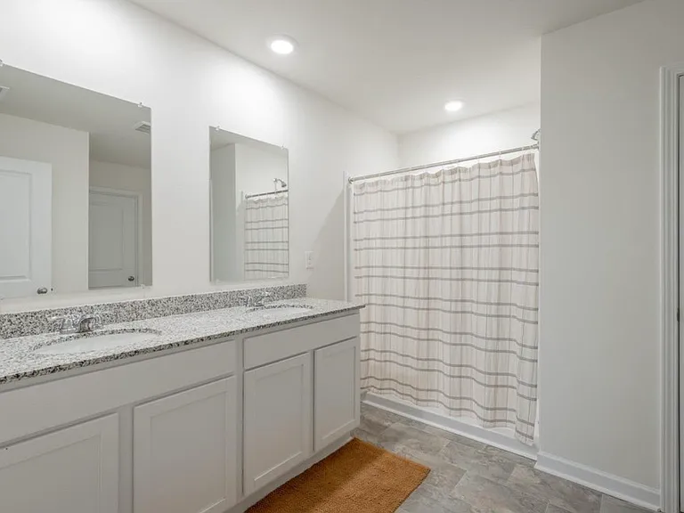 81 Draft St — Photo 7