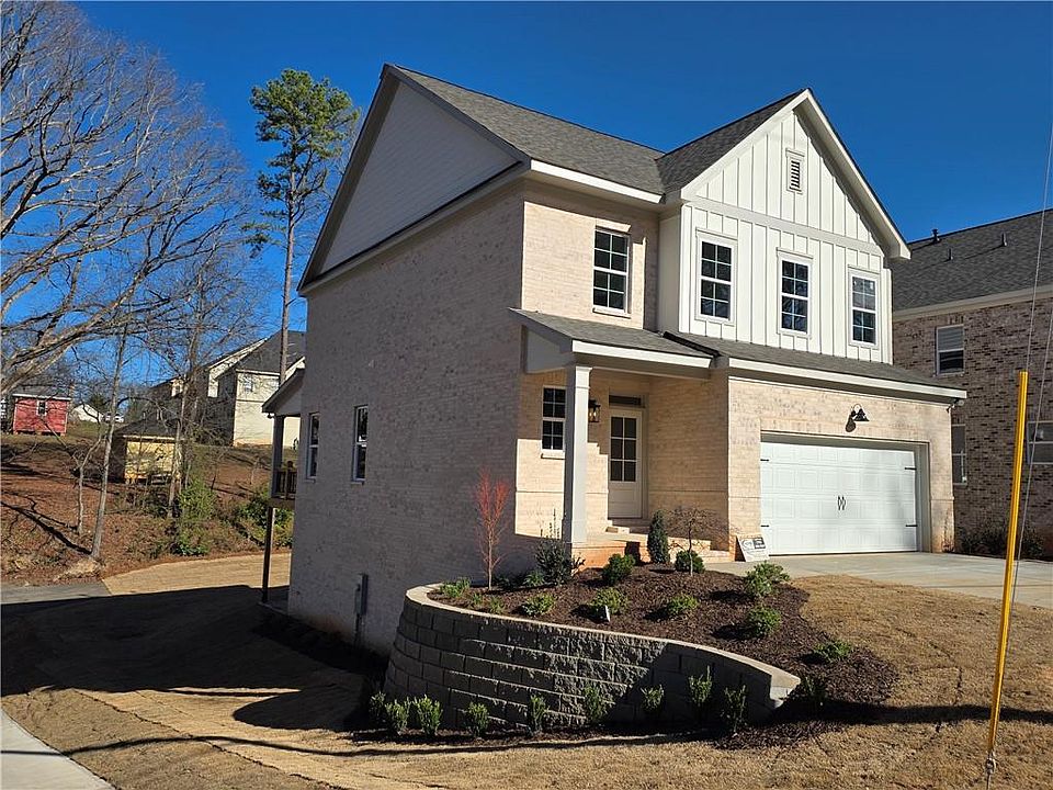 1st image of 120 Poplar St