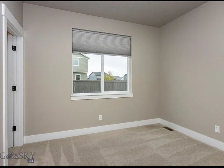 2133 Stewart Loop — Photo 10