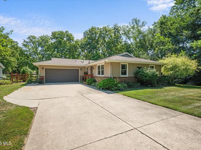 6521 Oak Brook Dr, Whitehouse, OH, 43571