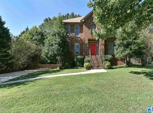 2104 Hearthwood Ln, Birmingham, AL 35242