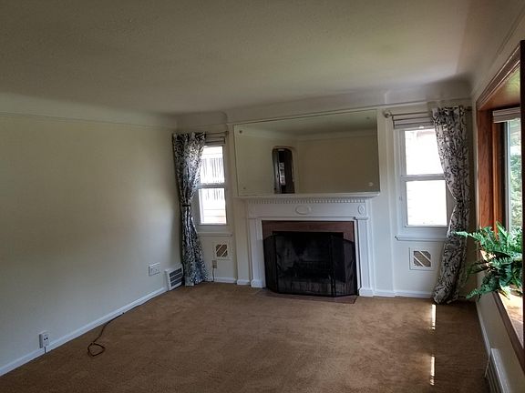 5th image of 5167 Case Ave