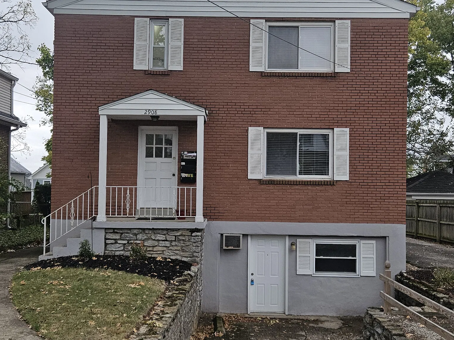 1 bed, 900 sqft, $950 — Photo 2