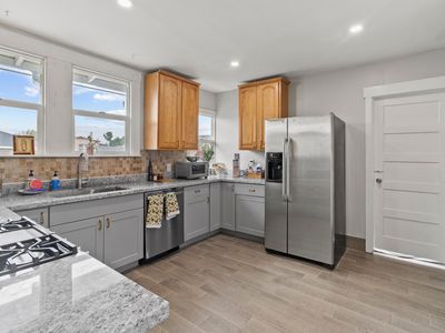 2001 87th Ave, Oakland, CA, 94621