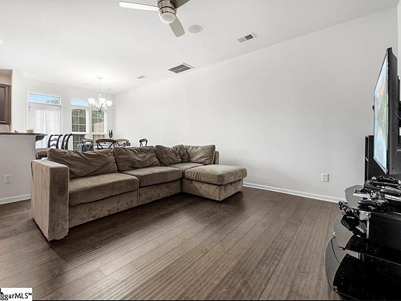 4th image of 463 Christiane Way