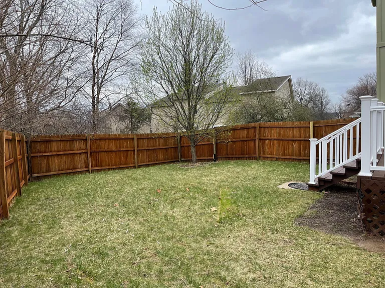 11411 Nieman Rd — Photo 31