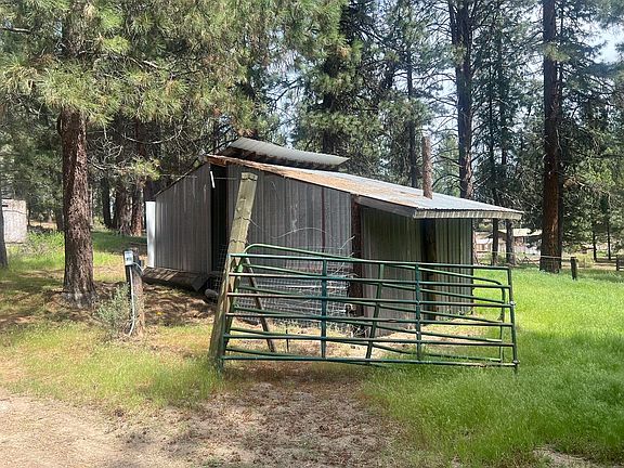 4th image of 42264 German Brown Ln