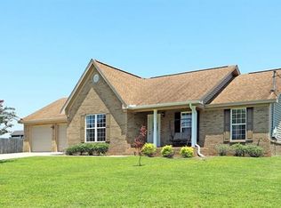 280 Oakwood Dr, Midland City, AL 36350