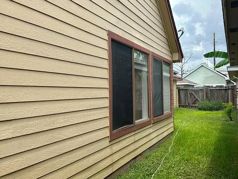 8623 Beechcrest St — Photo 46