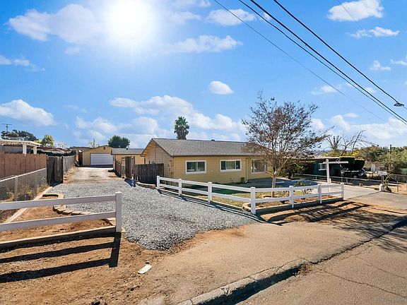 2nd image of 1077 E Bradley Ave