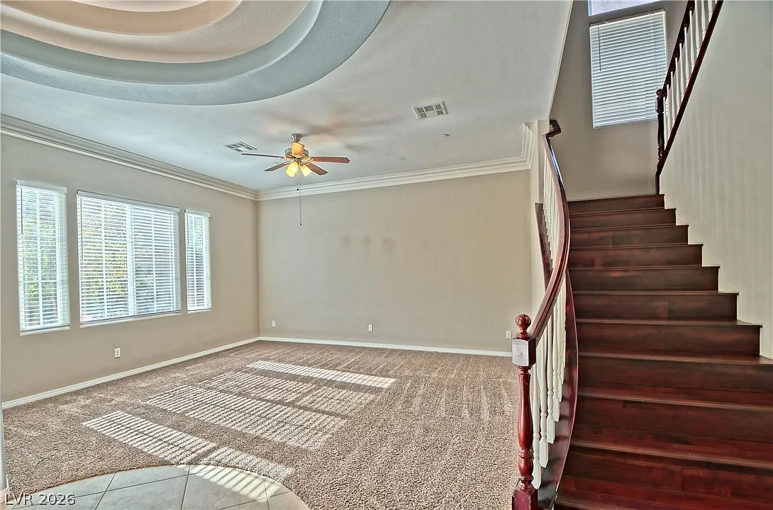 3 bed, 2.5 bath, 3152 sqft, $2,650 — Photo 3