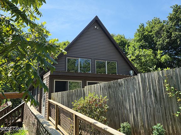 2nd image of 10519 River Rd