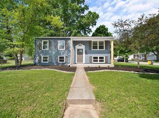 7029 Raintree Rd, Fort Wayne, IN 46825