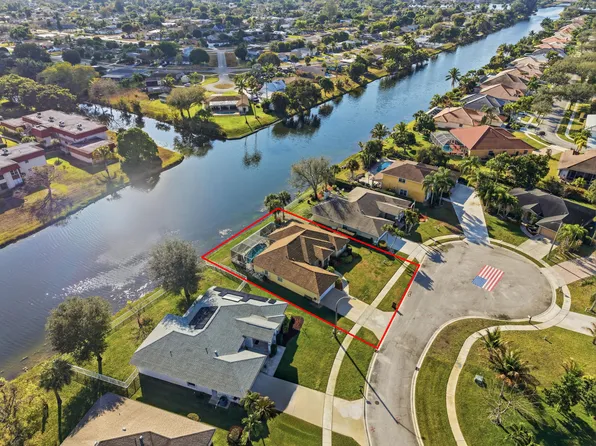 106 Locust Lane, Royal Palm Beach, FL 33411