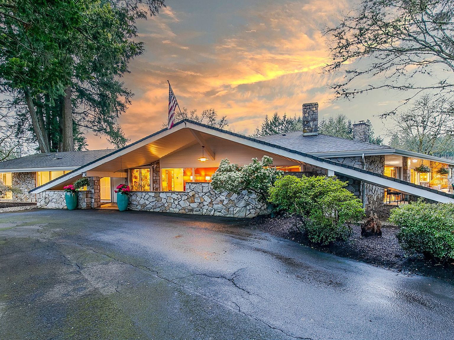 85124 Cloverdale Rd, Creswell, OR 97426 Zillow