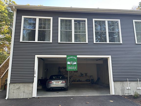 3rd image of 109 Belcher St #A