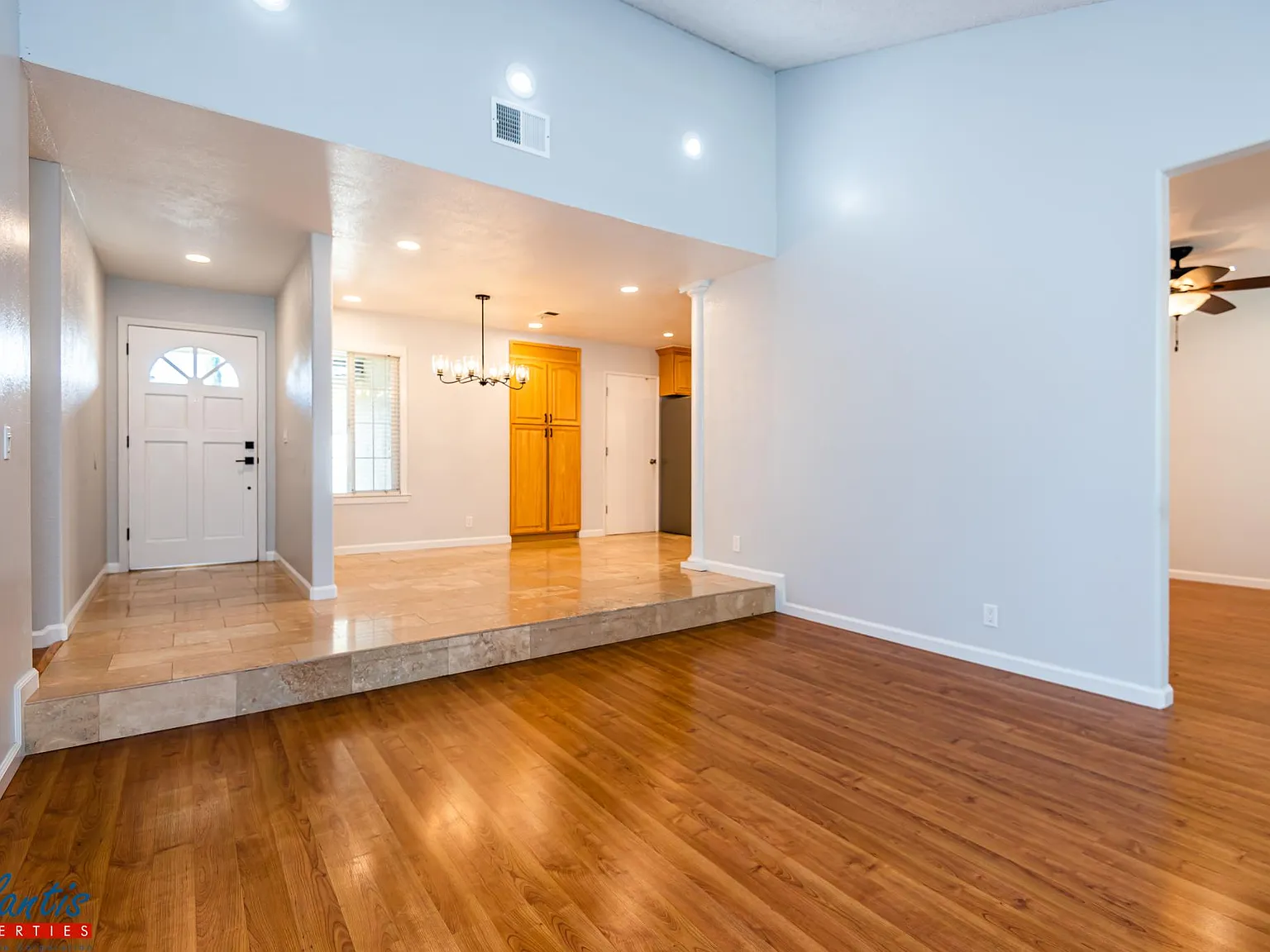 4 bed, 1538 sqft, $4,300 — Photo 2