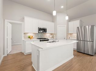 333 Flower Reed Ct, Magnolia, TX 77354