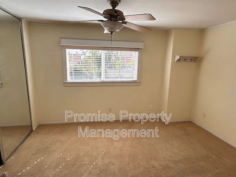3176 San Helena Dr — Photo 10
