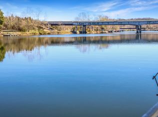 120 Wilshire Drive Unit 17, Hollister, MO 65672