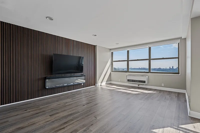 3 bed, 2.0 bath, 1532 sqft, $4,250 — Photo 4