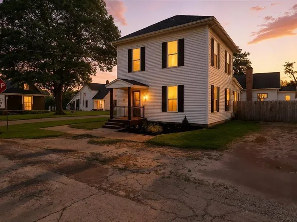 207 S Jackson St, Mount Vernon, OH 43050