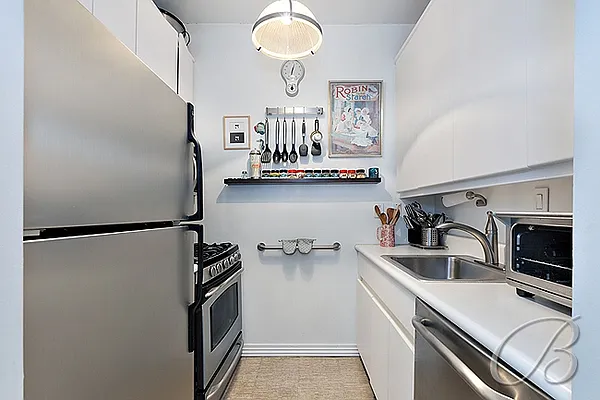 Sold by Bellmarc Realty | media 14