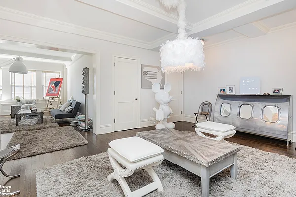 Rented by Brown Harris Stevens | media 32