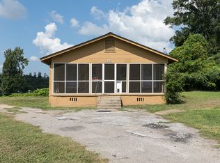 766 1st St SE, Graysville, AL 35073