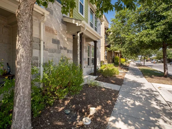 7614 Easy Wind Dr, Austin, TX 78757