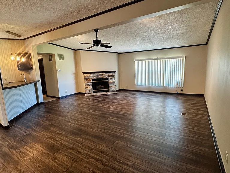 Grate Room from front entrance