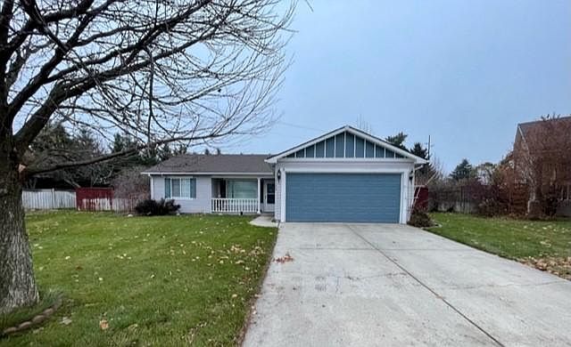 1st image of 1125 W Wishkah Ave