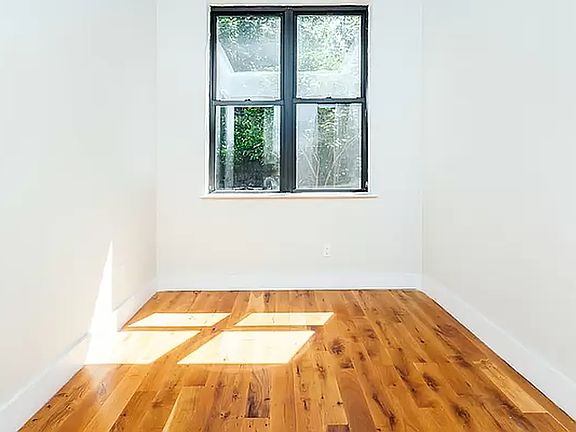 4th image of 187 Wilson Ave #1S