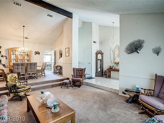 4th image of 3530 Sunny Dunes Ct