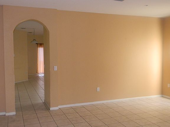 Additional Living Room