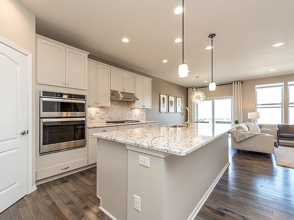 5th image of 2754 Saint Regis Way