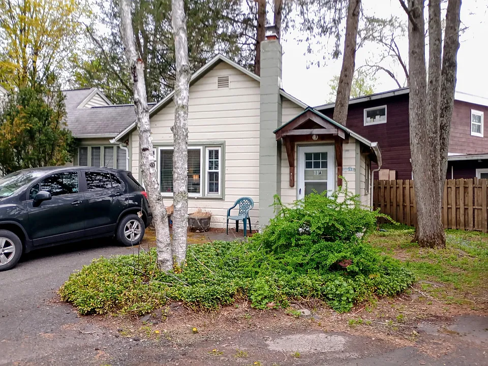 11A Wolven Ln #11A