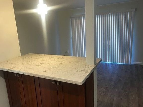 2nd image of 497 Sebastopol Ave APT 4