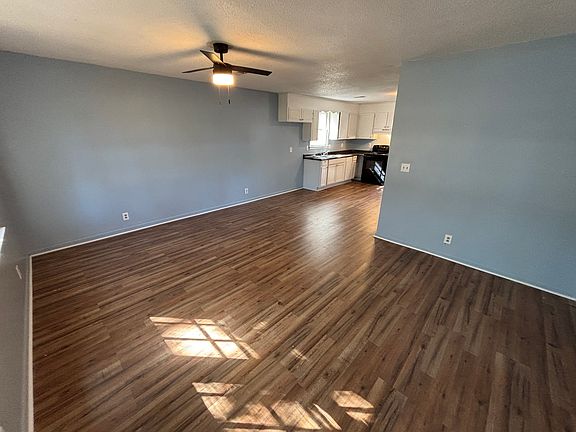 3rd image of 132 Pisgah Dr #132