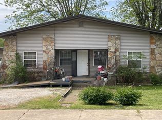 724 W Holt Ave, Harrison, AR 72601