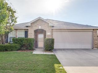 9112 Noontide Dr, Fort Worth, TX 76179