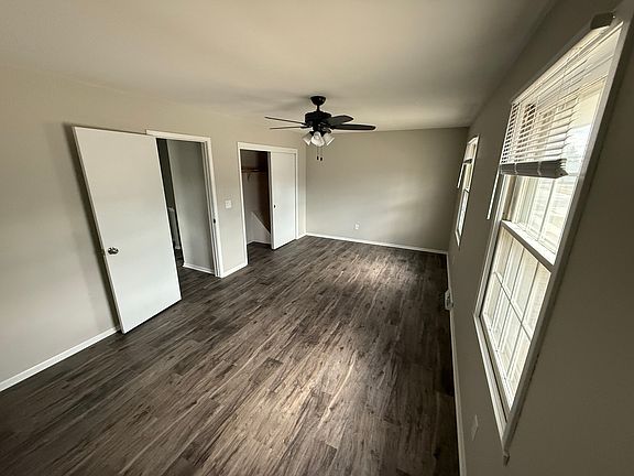 3rd image of 1556 White Rock Ave