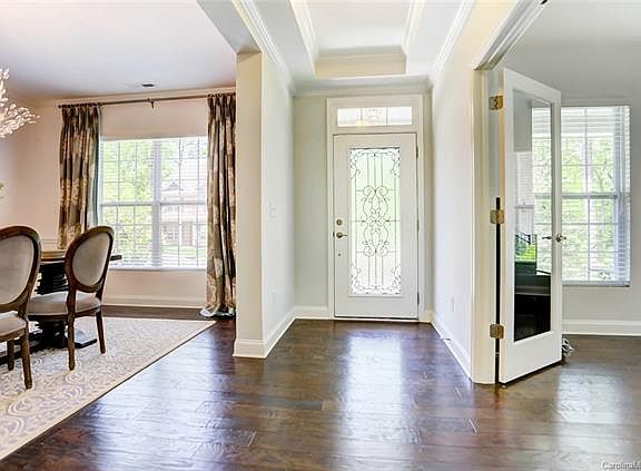 5th image of 7950 Rolling Creek Ct
