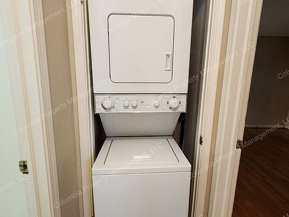 4th image of 2320 Gadsden St APT 7