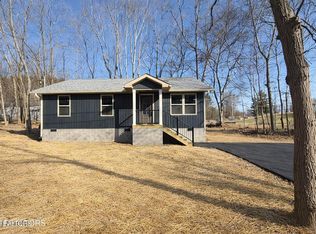 501 Hillcrest St, Clinton, TN 37716