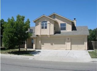 1819 Place Rd, Los Banos, CA 93635