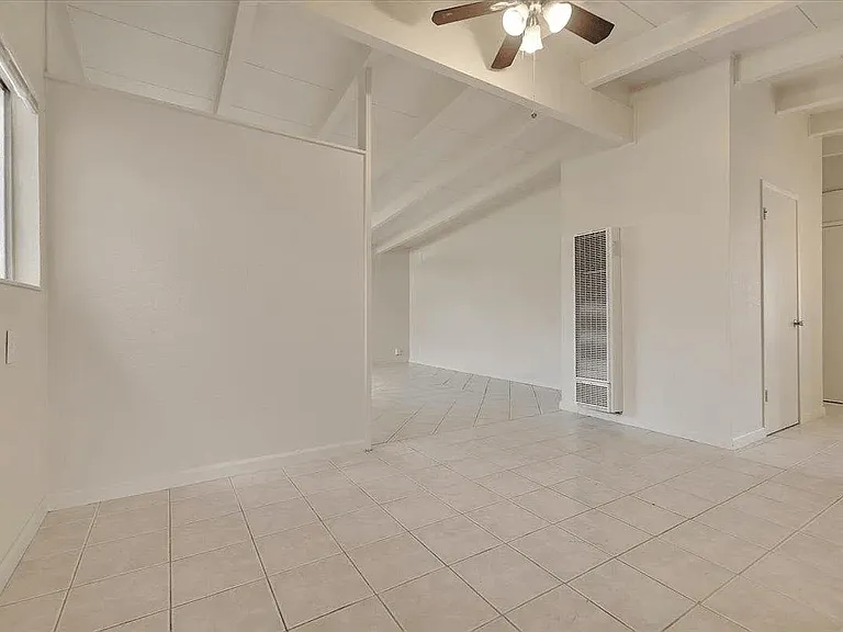 1448 Modoc Ave — Photo 5