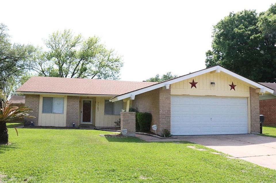 1st image of 7707 Smokey Wood Ln